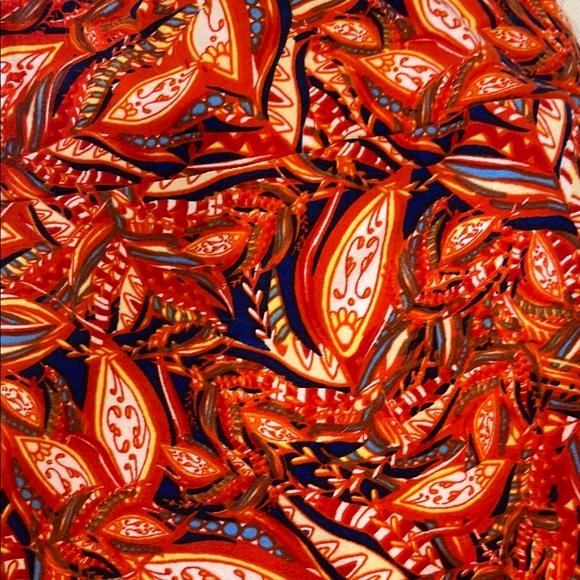 Vibrant Patterned Women's LuLaRoe TC Legginds Set - Picture 7 of 9